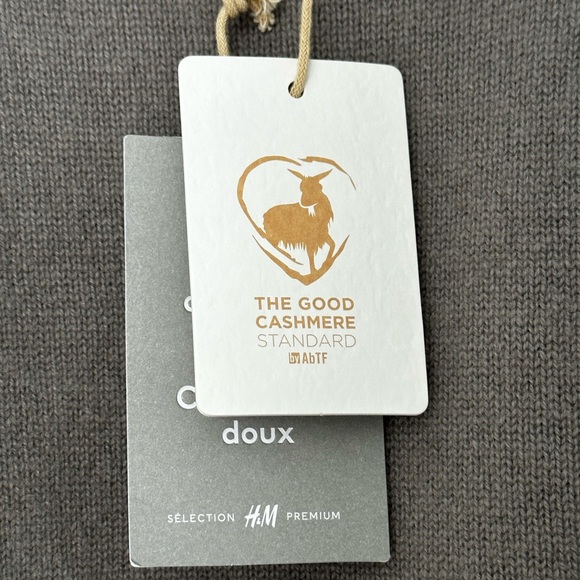 H&M Premium Selection Cashmere Tank Top - Picture 5 of 6